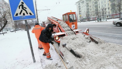 «Плановые  мероприятия по уборке снега в Калининском районе продолжаются»