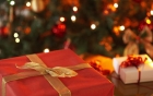 Выдача новогодних подарков опекаемым и приемным детям