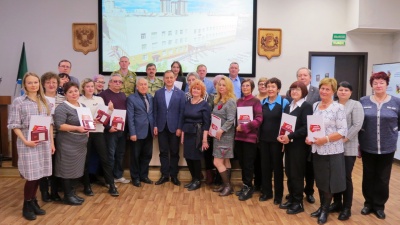 В Калининском районе наградили авторов лучших патриотических проектов