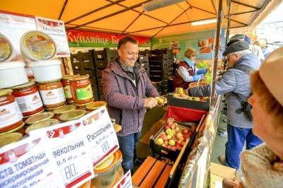 Седьмая ярмарка товаров белорусских производителей начинает работу в городе Новосибирске