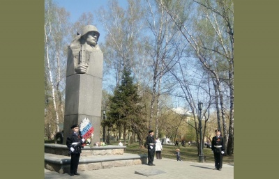 Вахта Памяти в Павловском сквере